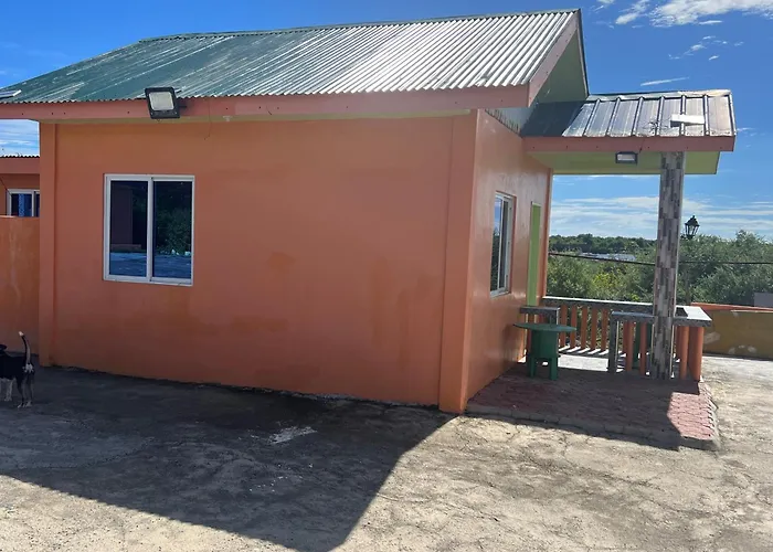 Rainbow Bar & Hotel